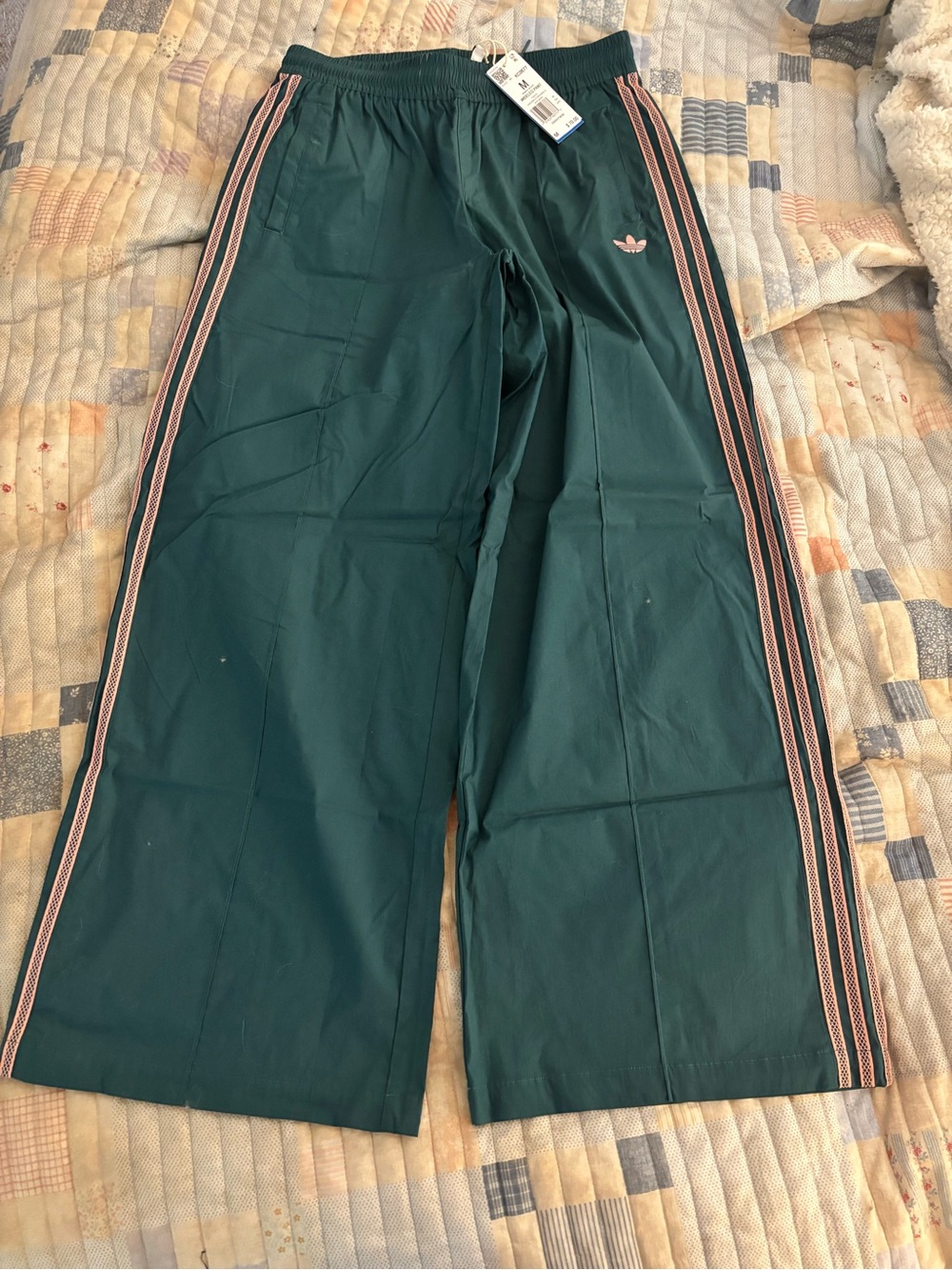 Adidas Originals Summer Glow Pants NWT Tech Green Size Medium - Picture 5 of 5